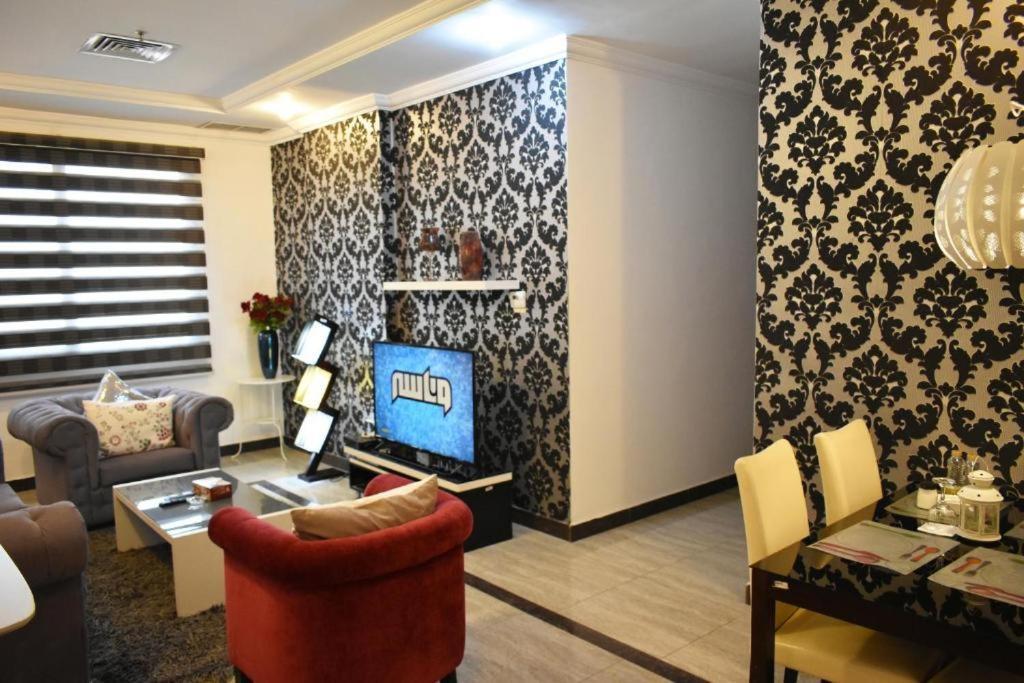 Hotel Leaders Plaza Salmiya Kuwait City ภายนอก รูปภาพ