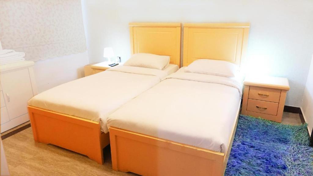 Hotel Leaders Plaza Salmiya Kuwait City ภายนอก รูปภาพ